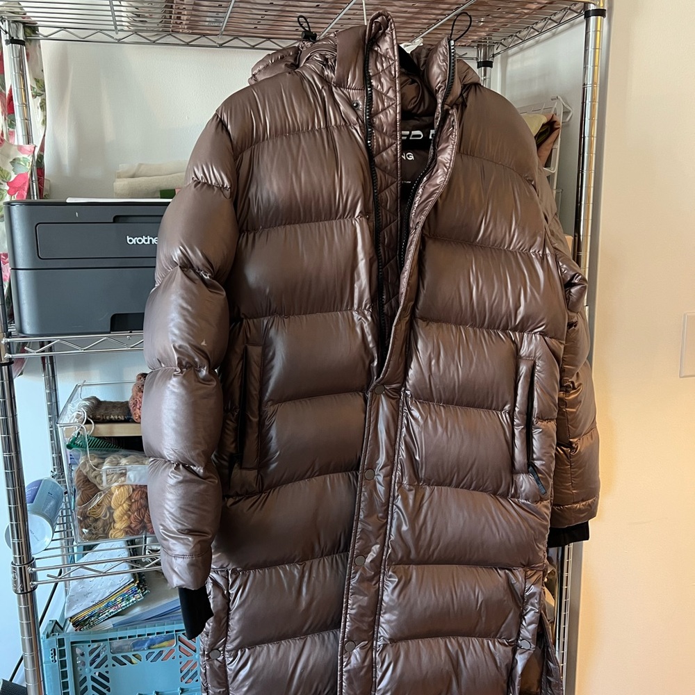 Aritzia Tna Super Puff Long (sz small, regular length) in Hi Gloss Stone Taupe